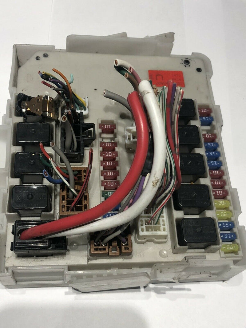 2007-2010 09NISSAN TITAN ARMADA XTERRA FUSE BOX RELAY CONTROL MODULE 284B6 ZE000