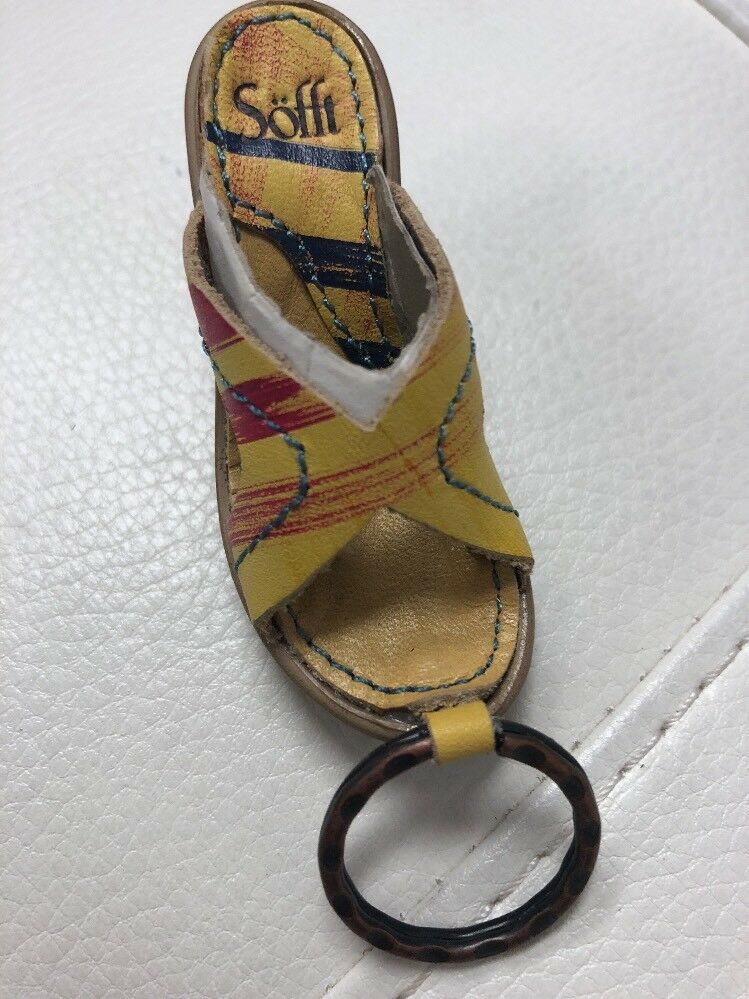 Sofft Wedge Platform Shoe Keychain