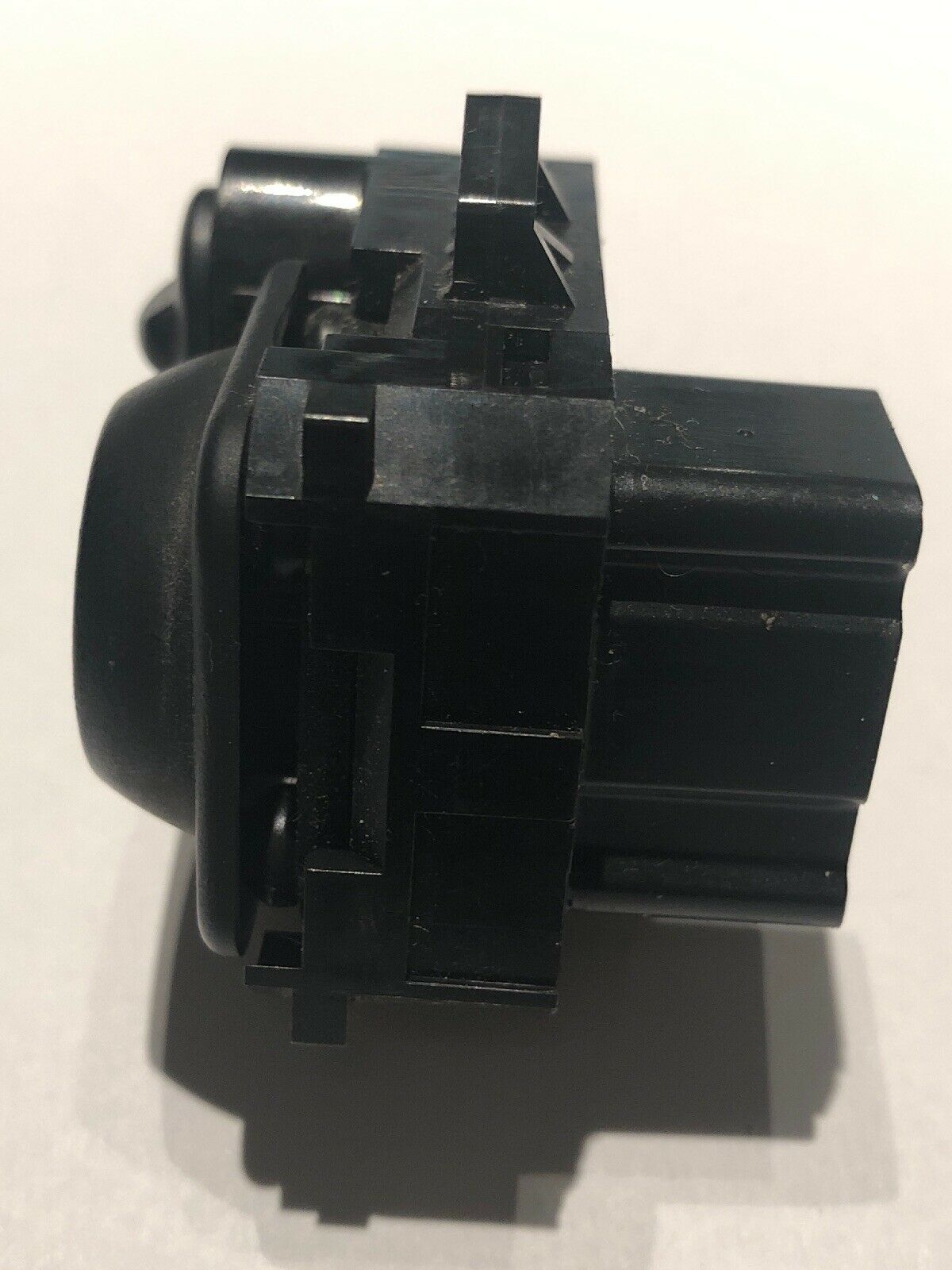 05 06 07 08 09 10 Odyssey OEM Heated Defrost Side Mirror Switch P/N SHJA210M1