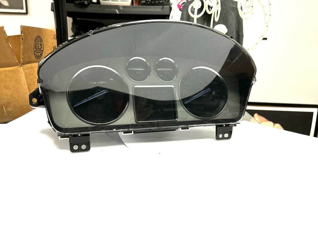 2007 ESCALADE CADILLAC SPEEDOMETER GAUGE CLUSTER 155K + Miles Gas Tachometer OEM