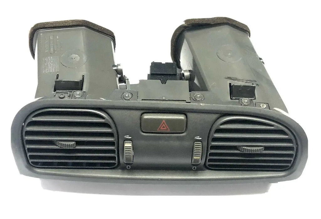 VOLVO S40 40 SERIES 2001 2002 2003 2004 center Switch Air heater Vents OEM by VOLVO