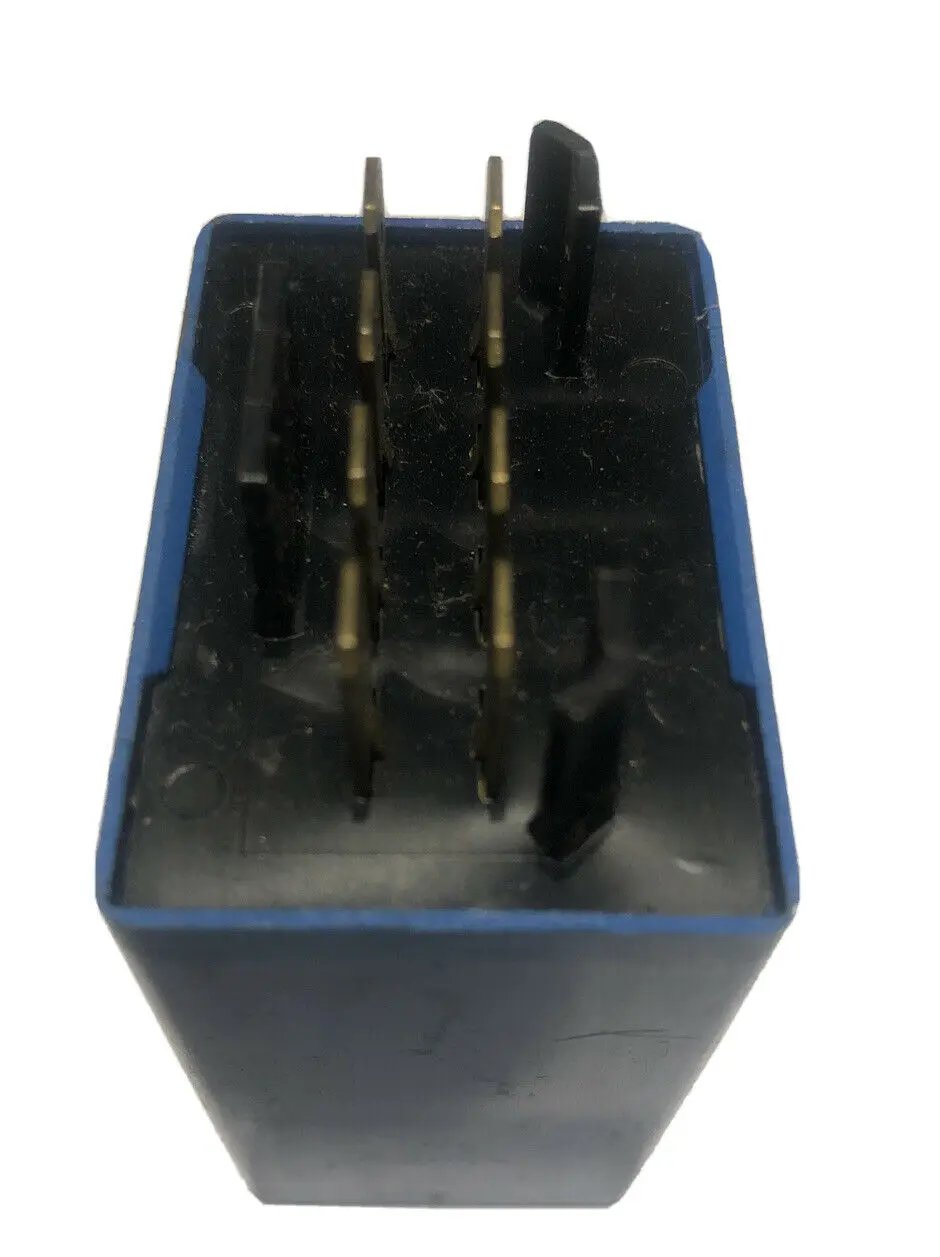 Volvo 240 260 740 760 780 940 OEM Seat Belt Reminder Relay Fuse 1362268 by OEM Volvo