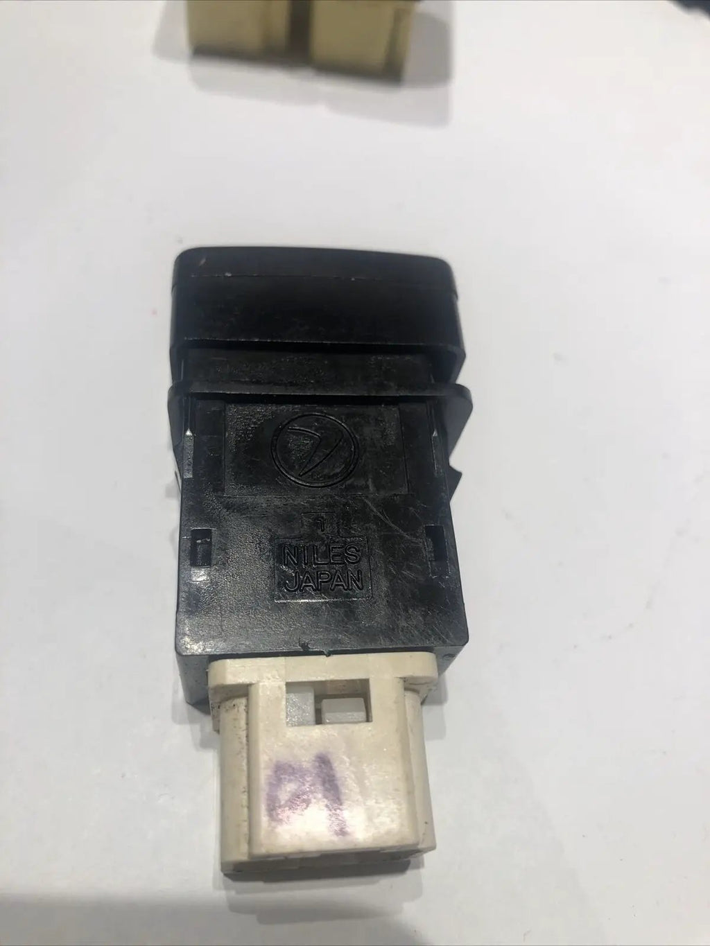 SUBARU LEGACY OUTBACK WAGON 01 2001 FOG LIGHT FOGLIGHT SWITCH by Subaru