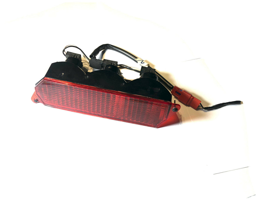 1996 -2000 Third Brake Lamp High Mount Stop Light Dodge Caravan Plymouth Voyager