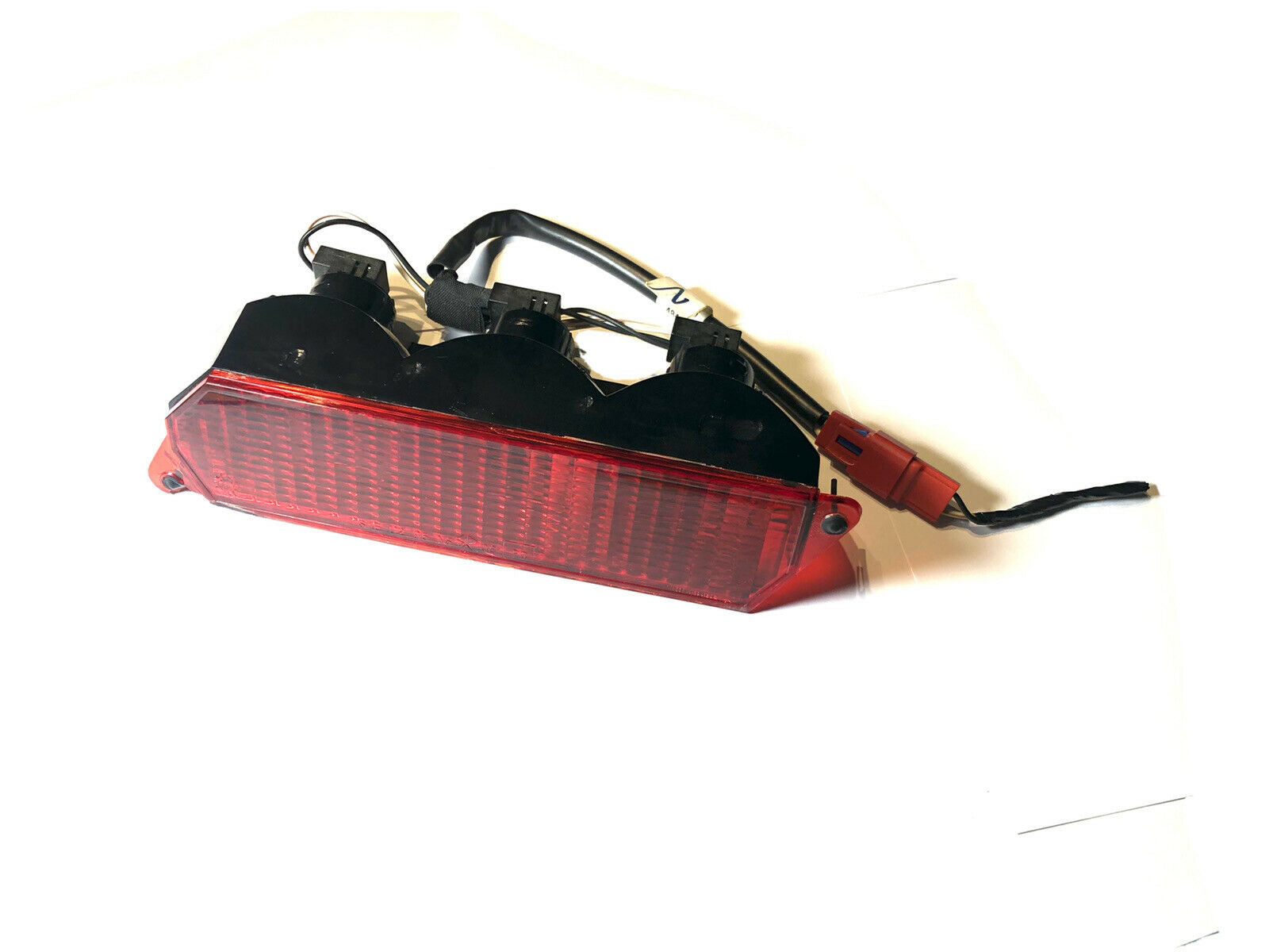 1996 -2000 Third Brake Lamp High Mount Stop Light Dodge Caravan Plymouth Voyager