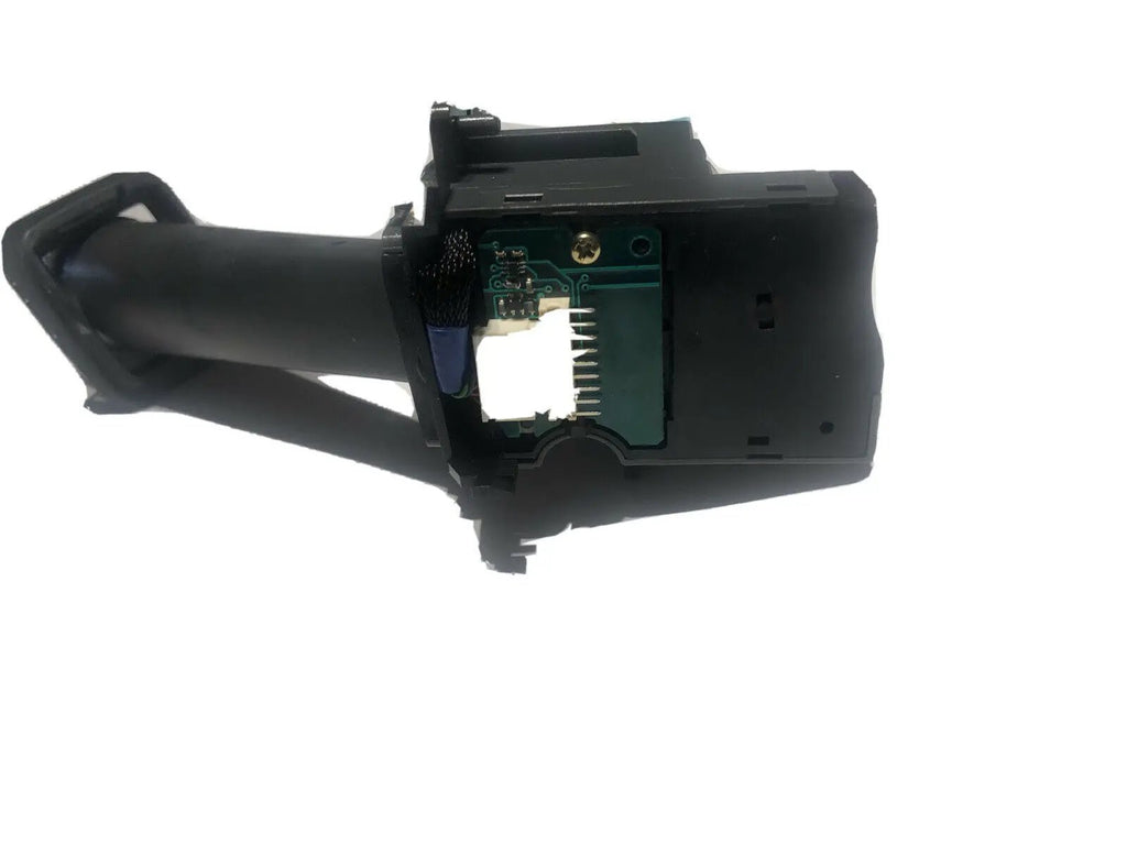 Volvo S80 S60 V70 XC70 turn signal high beam computer switch OEM 01-03 9441242 by Volvo