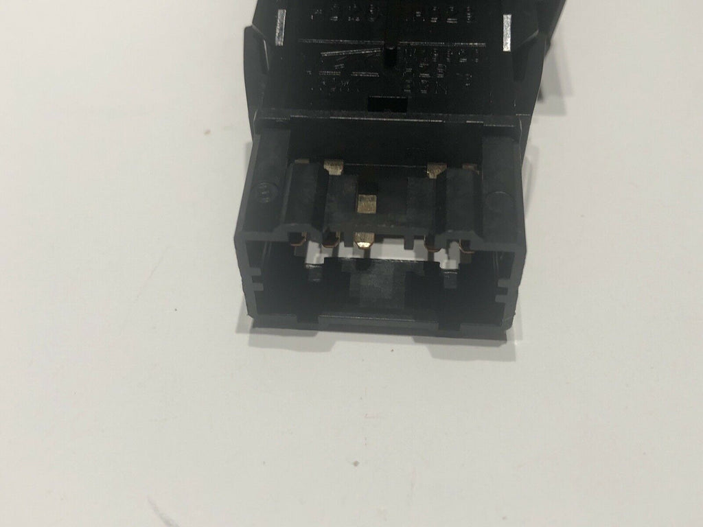 03 04 05 HONDA PILOT EX 3.5L AT 4X4 SUV HAZARD SWITCH OEM 1825-5