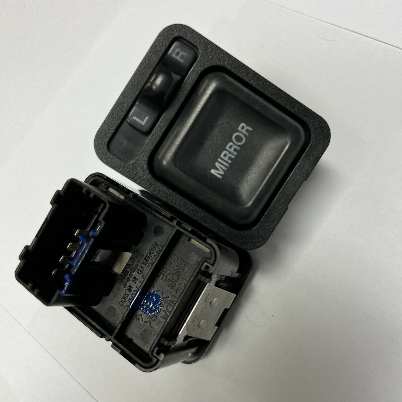 1998 2002 HONDA ACCORD EX SEDAN FRONT LEFT POWER MIRROR SWITCH OEM