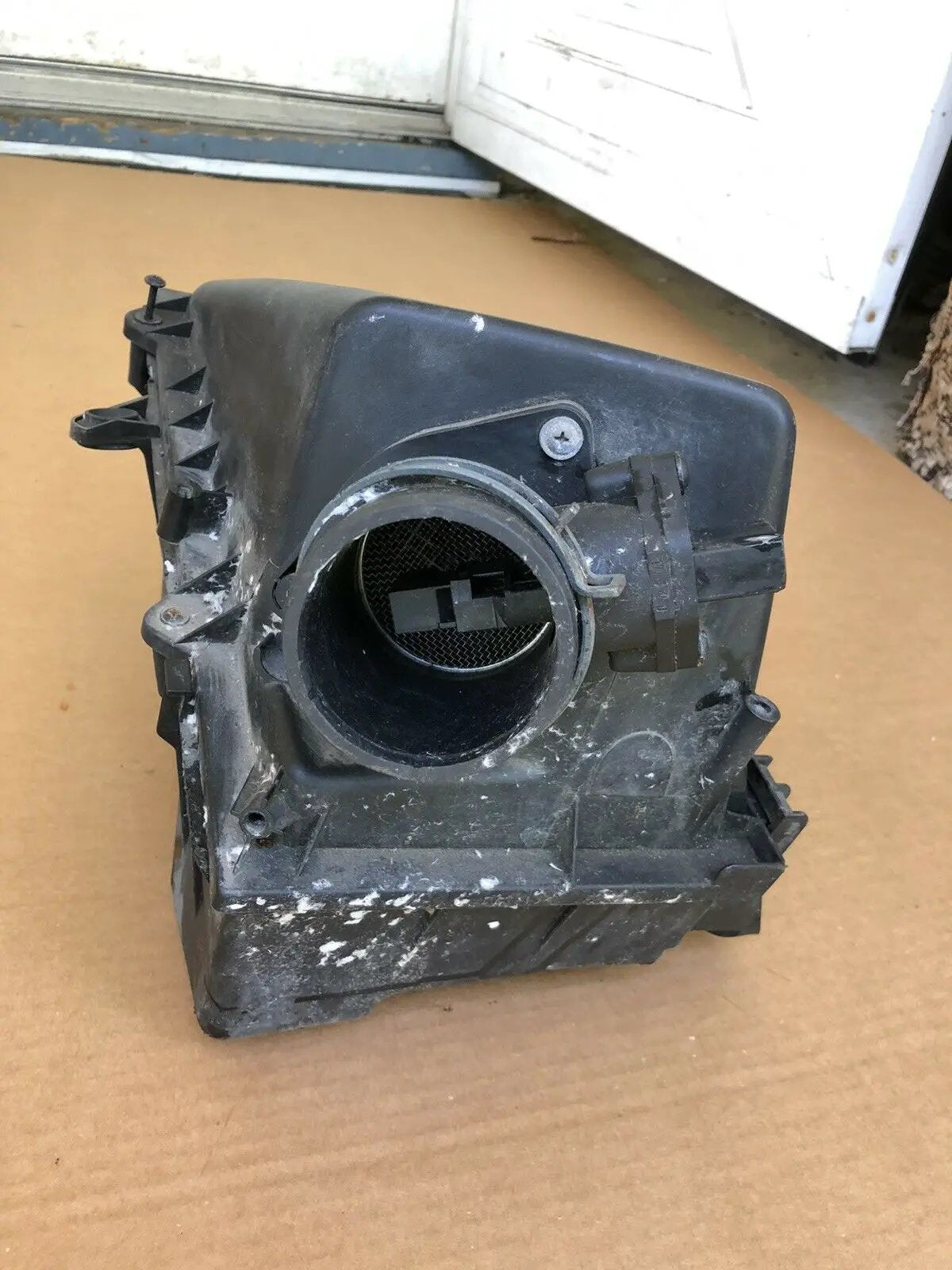 Air Box Filter Cleaner Intake 98-05 VW New Beetle 2.0 - 1C0 129 607 by Volkswagen