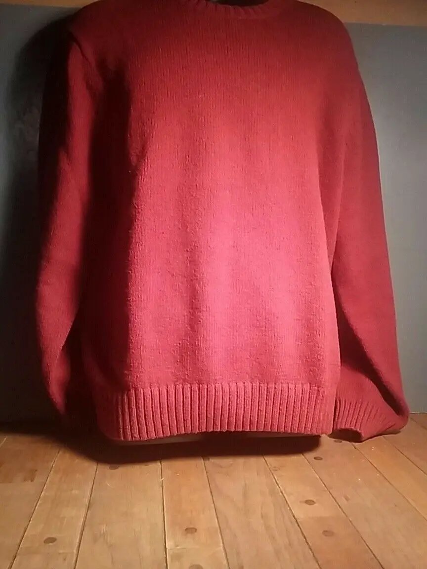 Men's Croft and Barrow shirt rust color sweater size large, RN:73277, BURGANDY by Croft & Barrow