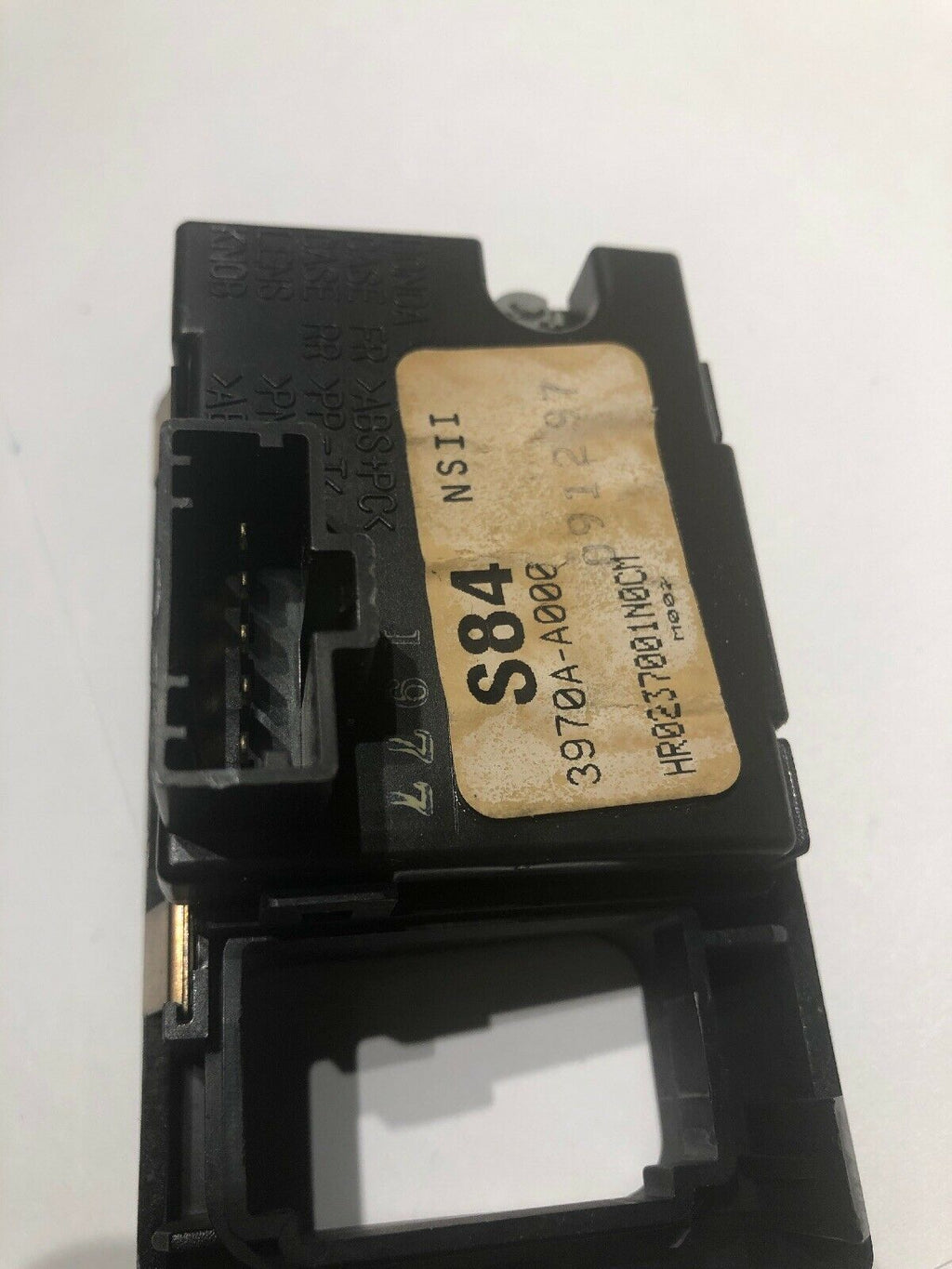 1998 1999 2000 2002 HONDA ACCORD DASH CLOCK w/ HAZARD SWITCH 3970A-A000 S84