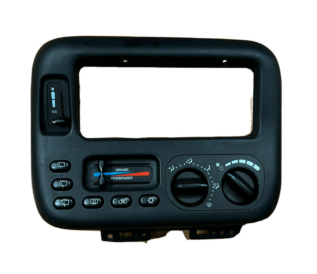 1999 - 2000 Caravan Town & Country AC Heater Climate Control Part# 04677917AB