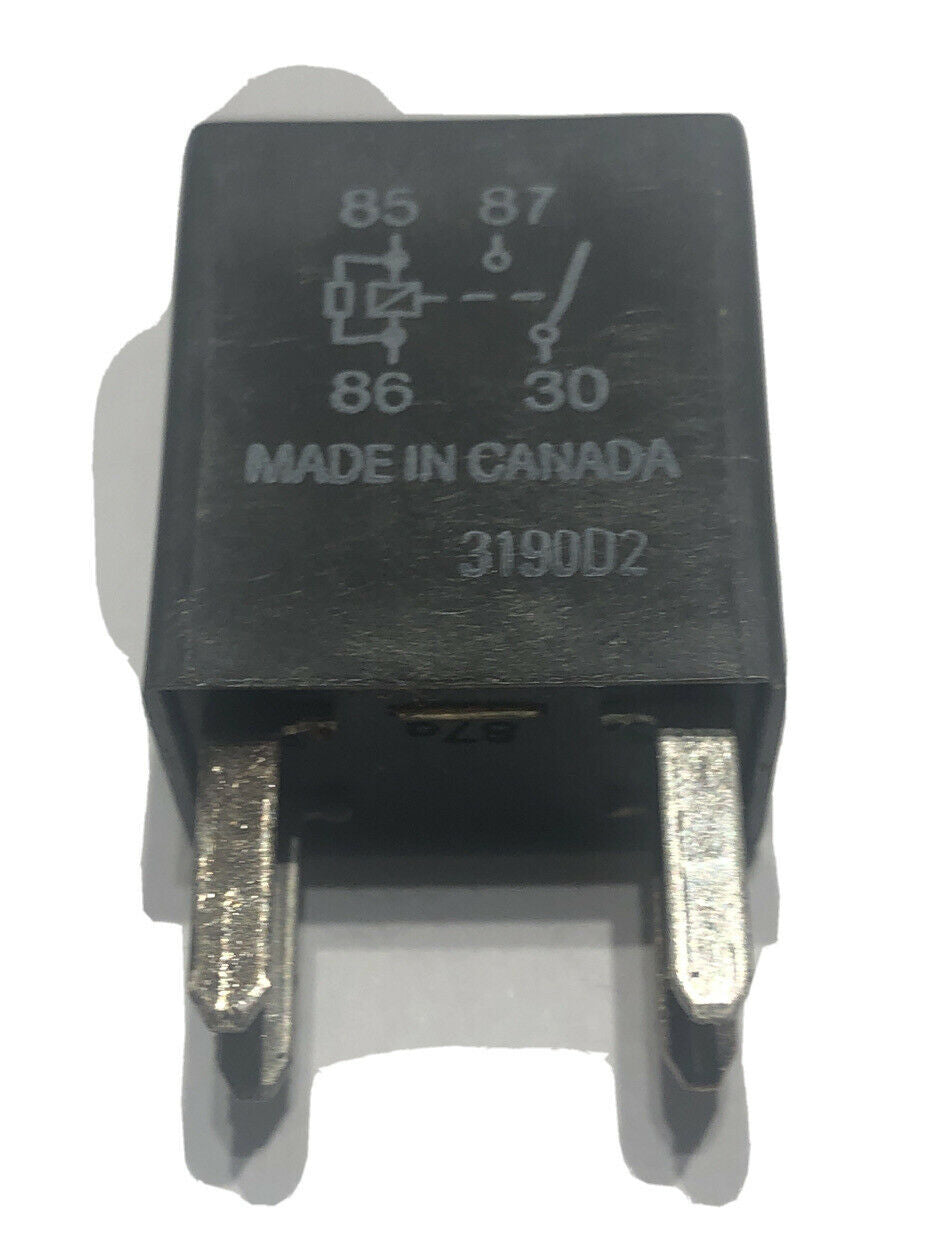 OMRON GM CADILLAC RELAY 12088567 FUEL PUMP DEFROSTER UTILITY 8567 SET(2) H2