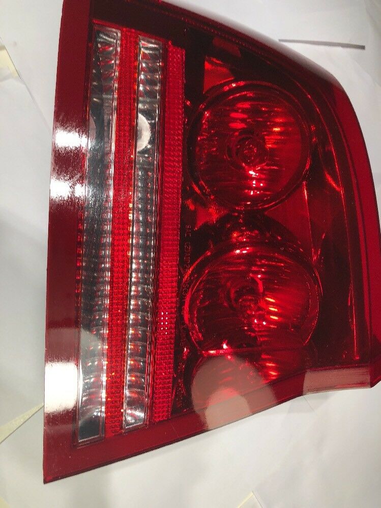 FITS 2006 - 2008 driver side Dodge Charger Rear Tail Light Assembly W/bulbs OEM