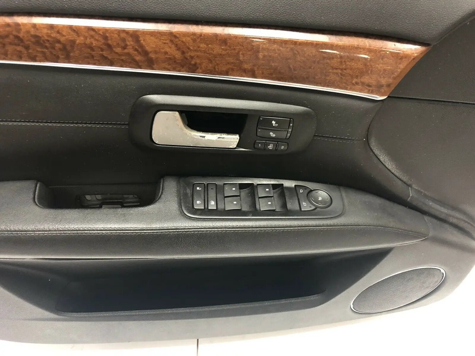2008 CADILLAC SRX Driver LH Front Inside Interior Door Trim Panel Trim Code 19I. by CADILLAC