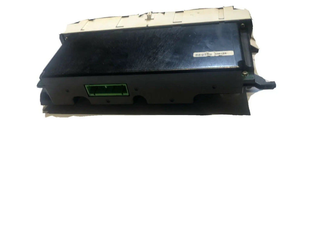 889558 | VOLVO OEM A/C TEMP CLIMATE CONTROL PANEL UNIT SWITCH BUTTONS by OEM