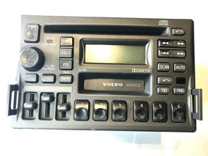 98-04 03 02 01 00 Volvo v70 s40 v40 oem cassette player radio stereo 3533741-1