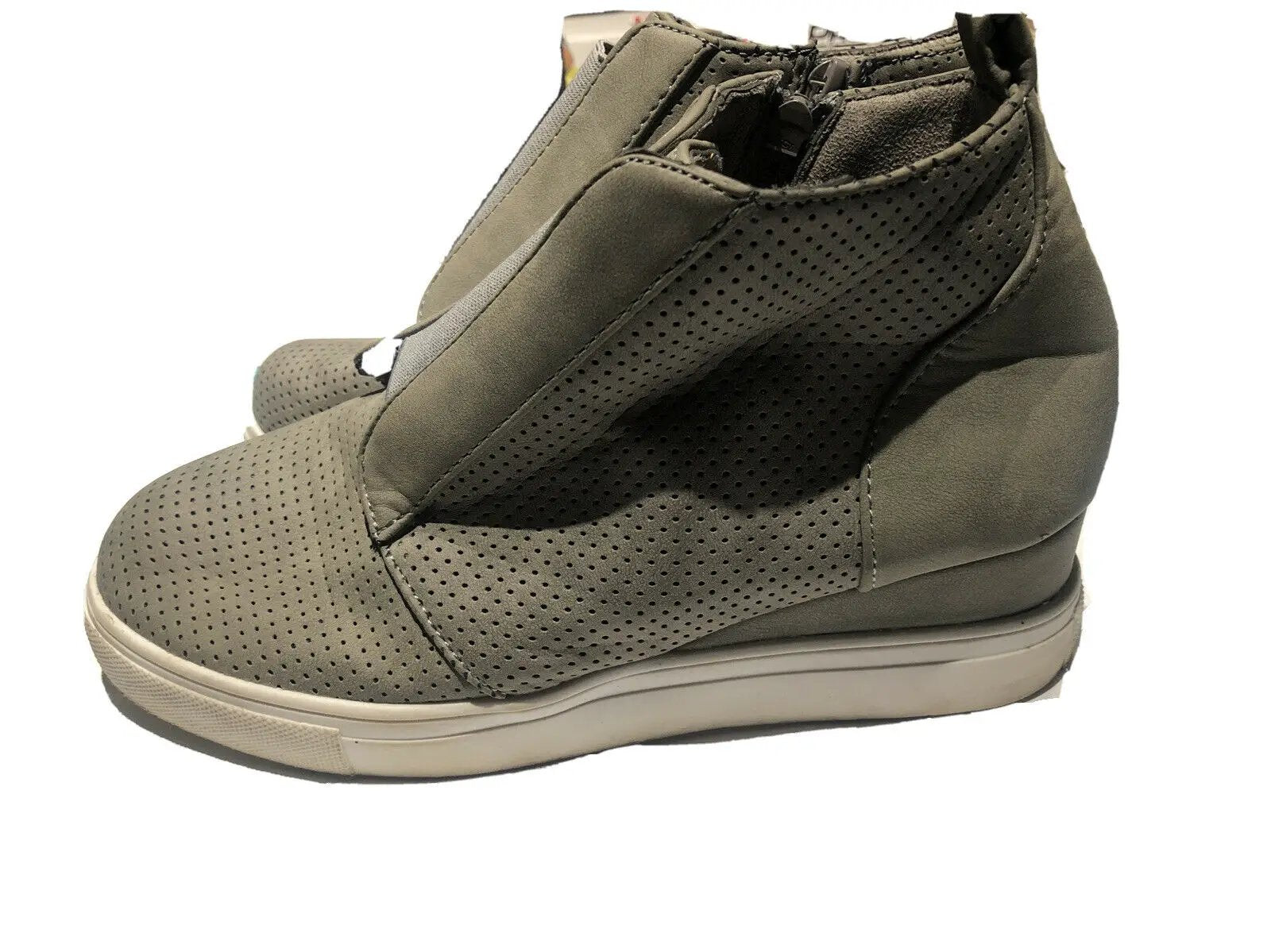 Maurices Women's Size 38 Gray Wedge Sneaker by Maurices
