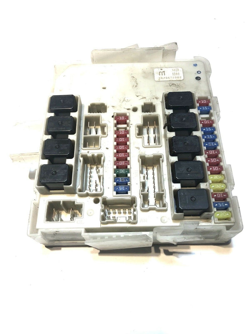 04 05 06 07  2004-07 NISSAN TITAN IPDM ENGINE FUSE RELAY BOX 284B6-7S002 OEM New