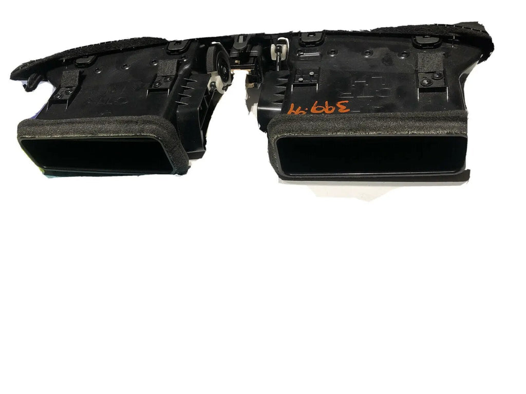 Genuine Center Dash A/C Vent Grille 68750-6FL0A *Free Fedex 2Day Ship* by Nissan