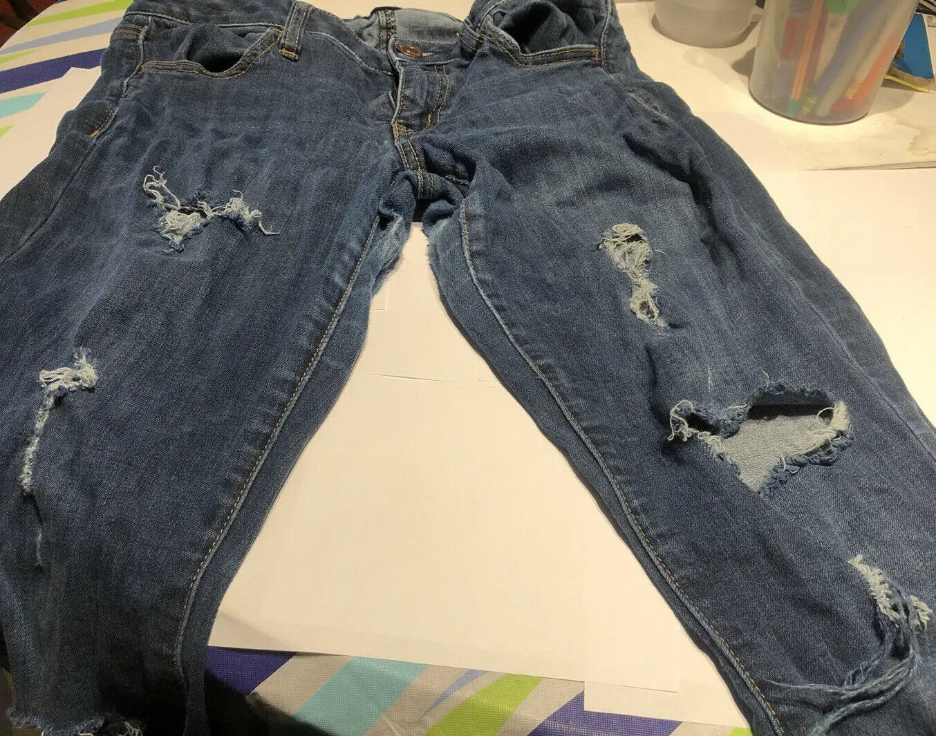 AMERICAN EAGLE OUTFITTERS Super Stretch Distressed Skinny Jean Women's Size 0 by American Eagle Outfitters