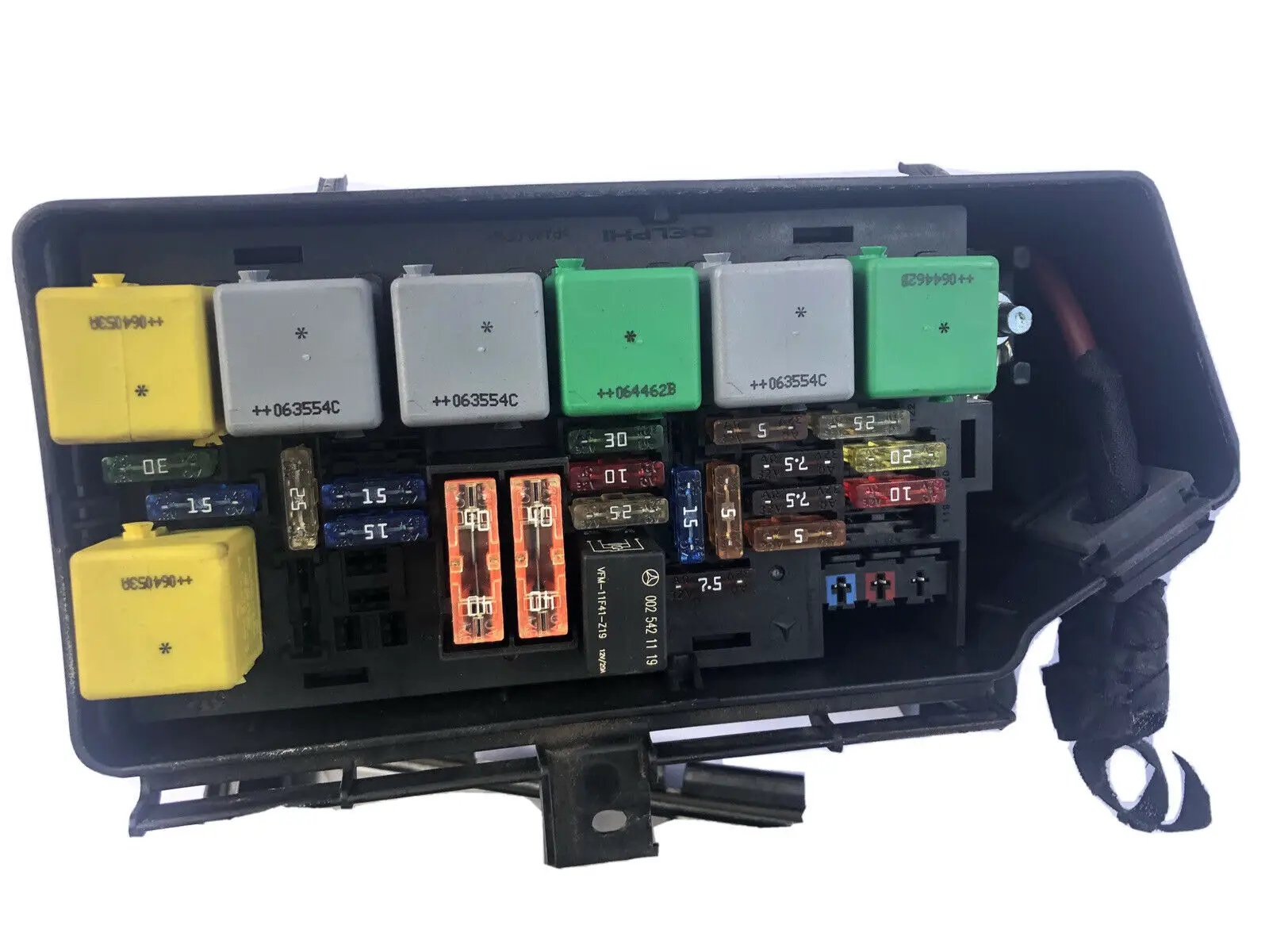 Fuse Box Engine 164 Type ML350 Fits 06-09 MERCEDES ML-CLASS 463994 OEM by MERCEDES-BENZ