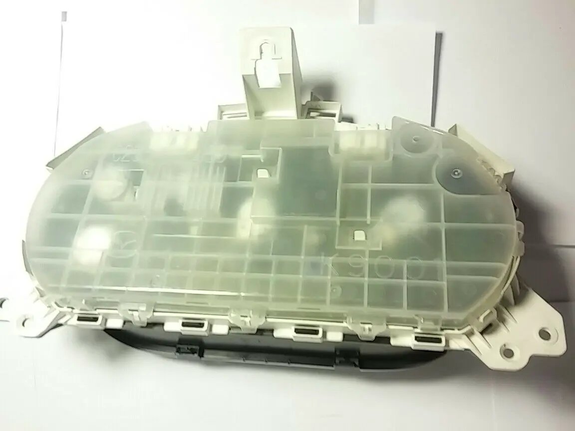 2008 2009 Mazda 5 Speedometer tacho gas Instrument Cluster 136,969k miles OEM by Mazda