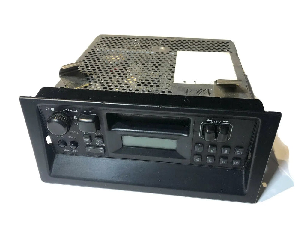Volvo 740 760 790 AM/FM Cassette Player 3533164-1 OEM by Volvo