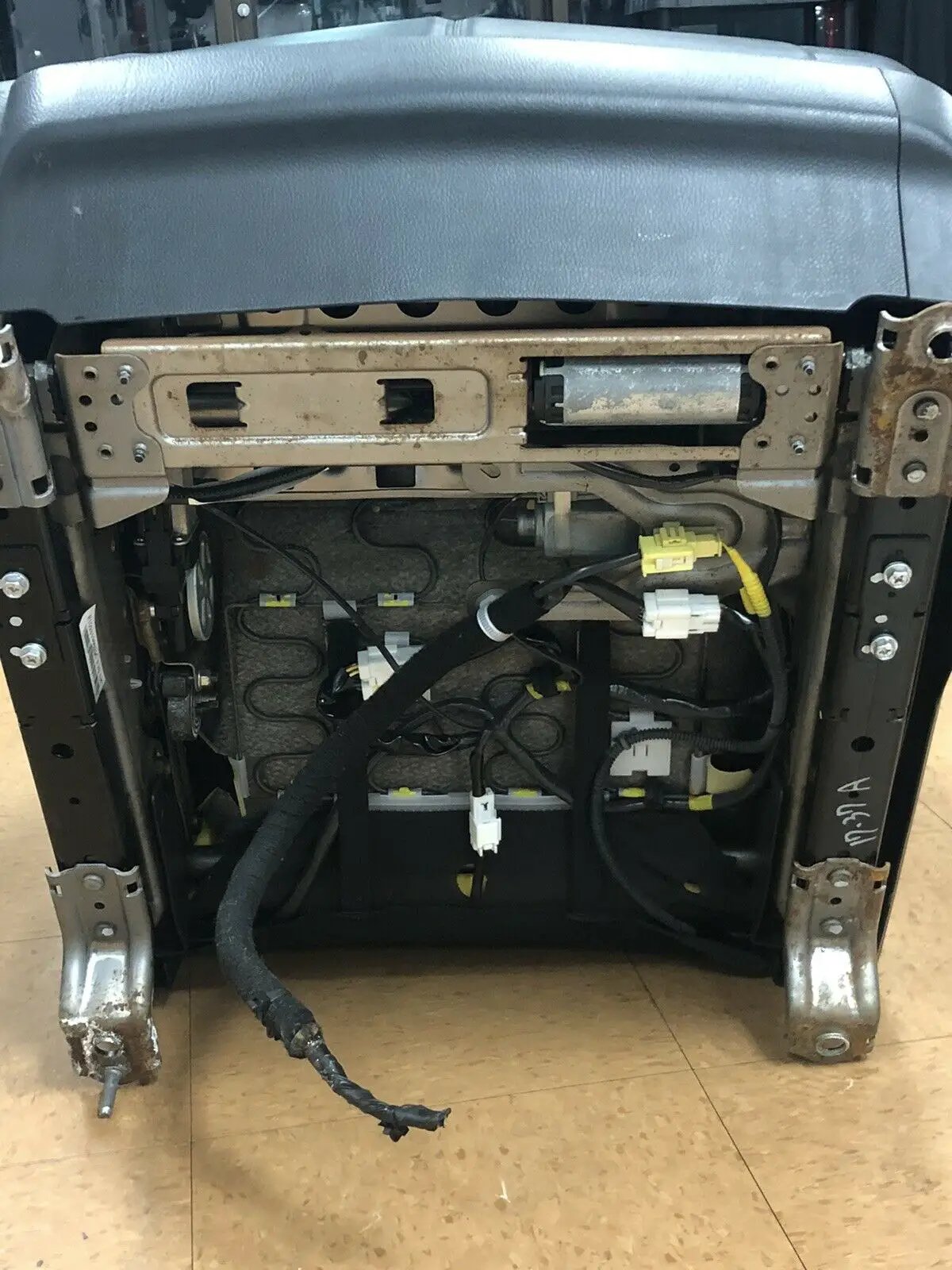 2009-2014 Nissan Murano left driver front power seat tack motor black leather OE by NISSAN