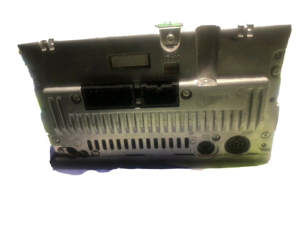 Volvo 90 70 40 Series 1997-2004 Radio AM FM CD Cassette PN 3533771-1 by Volvo