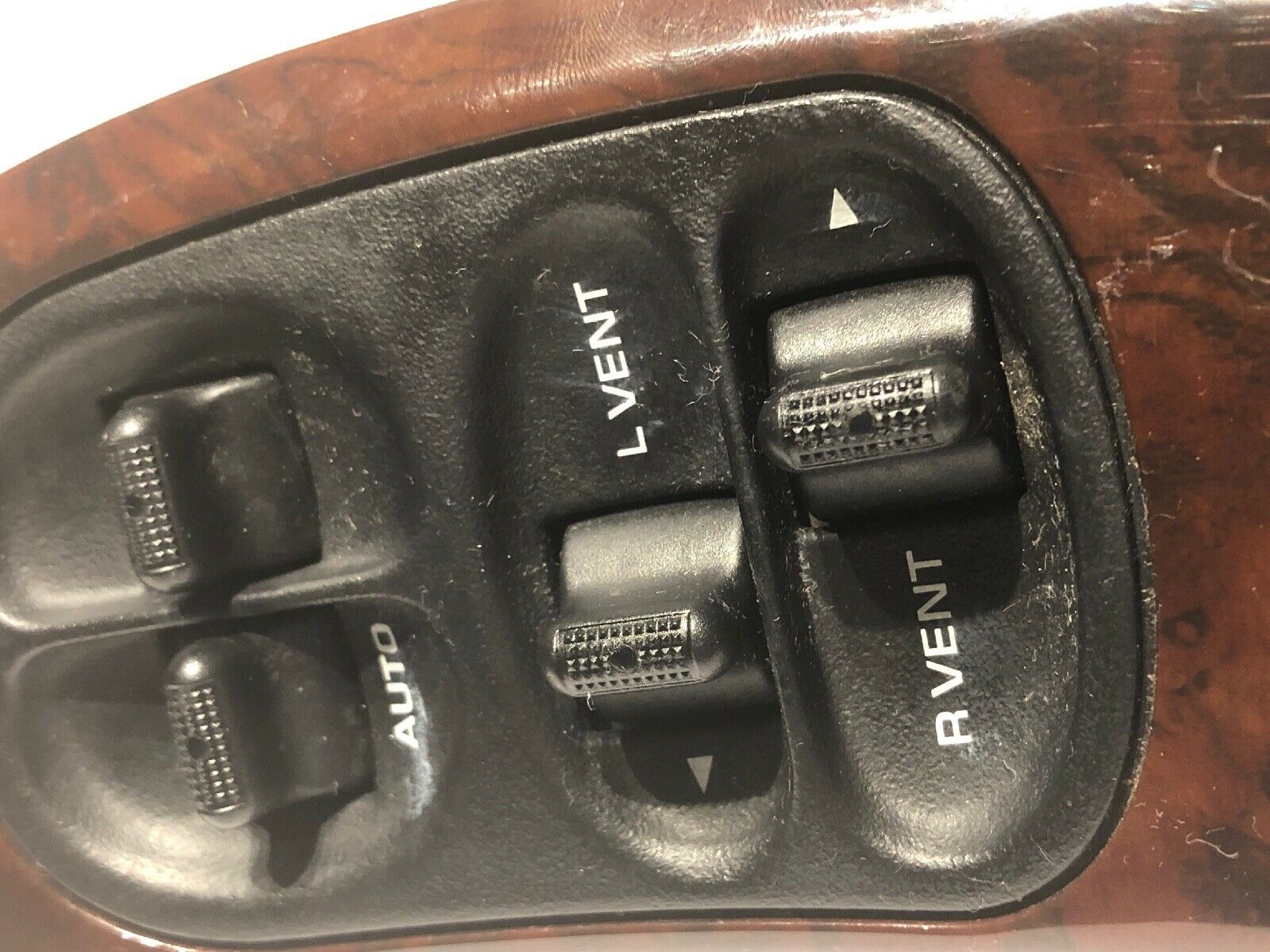 GRAND CARAVAN DRIVER SIDE MASTER POWER WINDOW VENT SWITCH w/ MEMORY WOODGRAIN 02