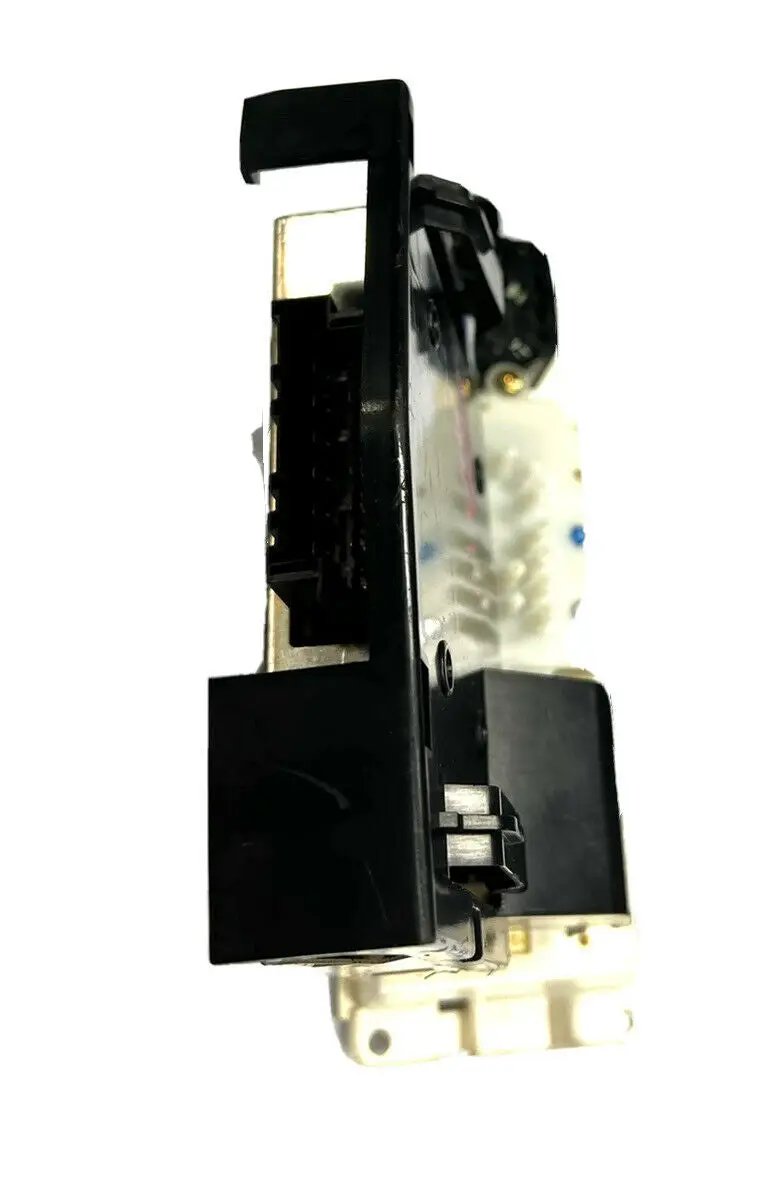 6848302, Volvo Climate Control Unit, for 740, 760, 940 by Volvo