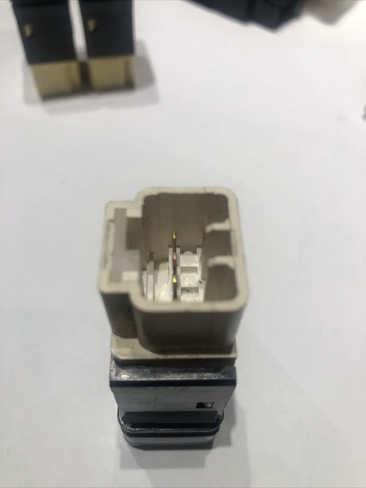 SUBARU LEGACY OUTBACK WAGON 01 2001 FOG LIGHT FOGLIGHT SWITCH by Subaru