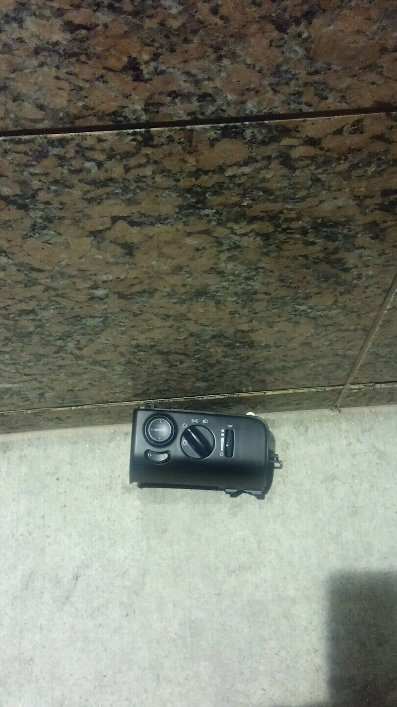 P04685630 1999 GRAND DODGE CARAVAN TOWN COUNTRY CRYSLER HEADLIGHT SWITCH