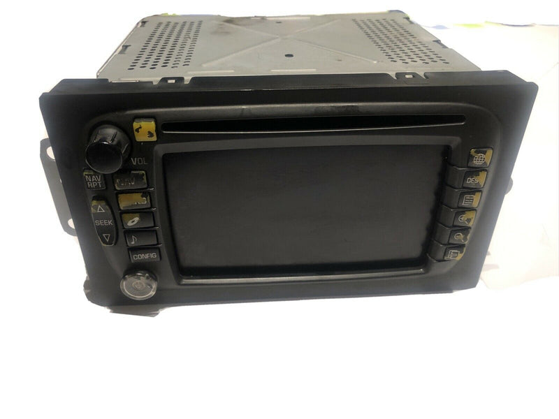 Cadillac Chevy GMC 2003-2004 Radio AM FM CD w Navigation PN 15204335 Option UM8