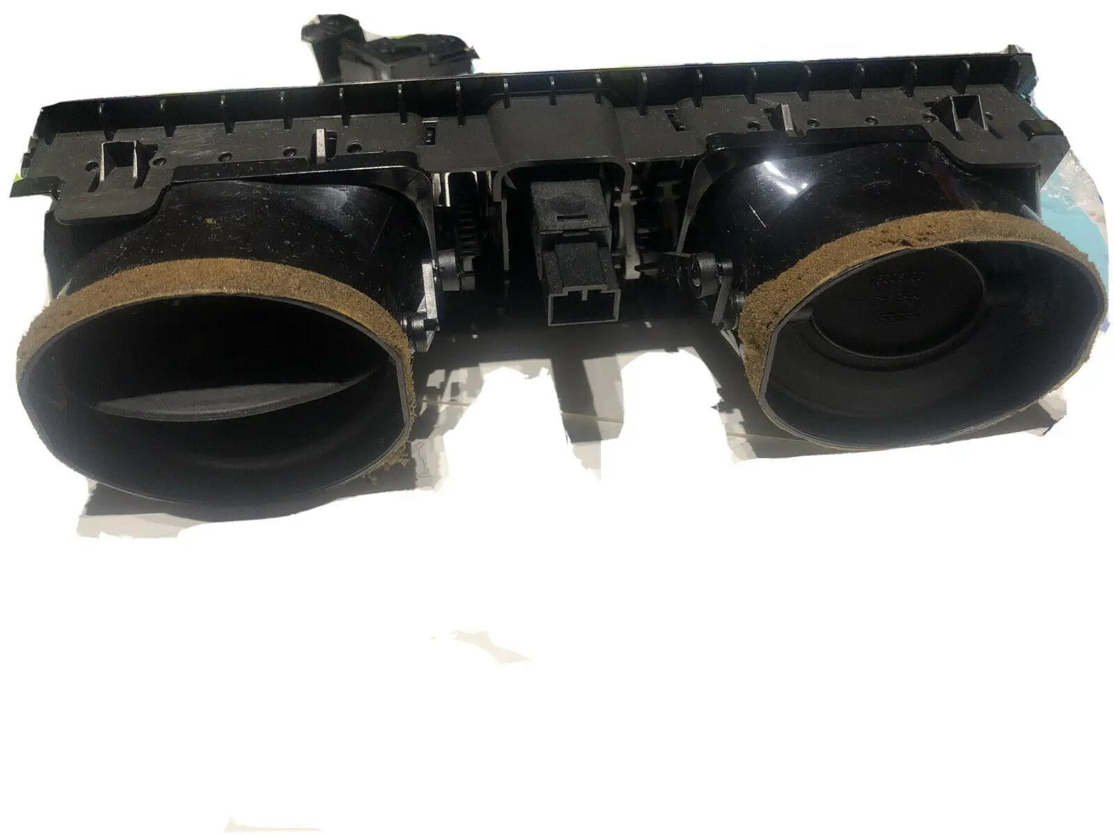 3409400 Volvo XC90 Dash Center Air Vent Grill by Volvo