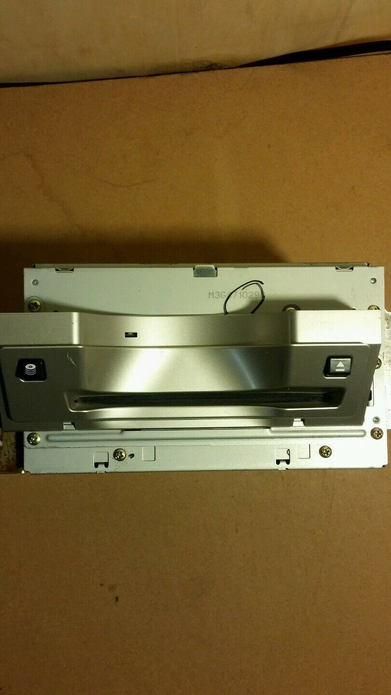 2004-06 NISSAN QUEST 6 DISC CD CHANGER OEM/M3G471029B RADIO AM FM  28185 5Z216