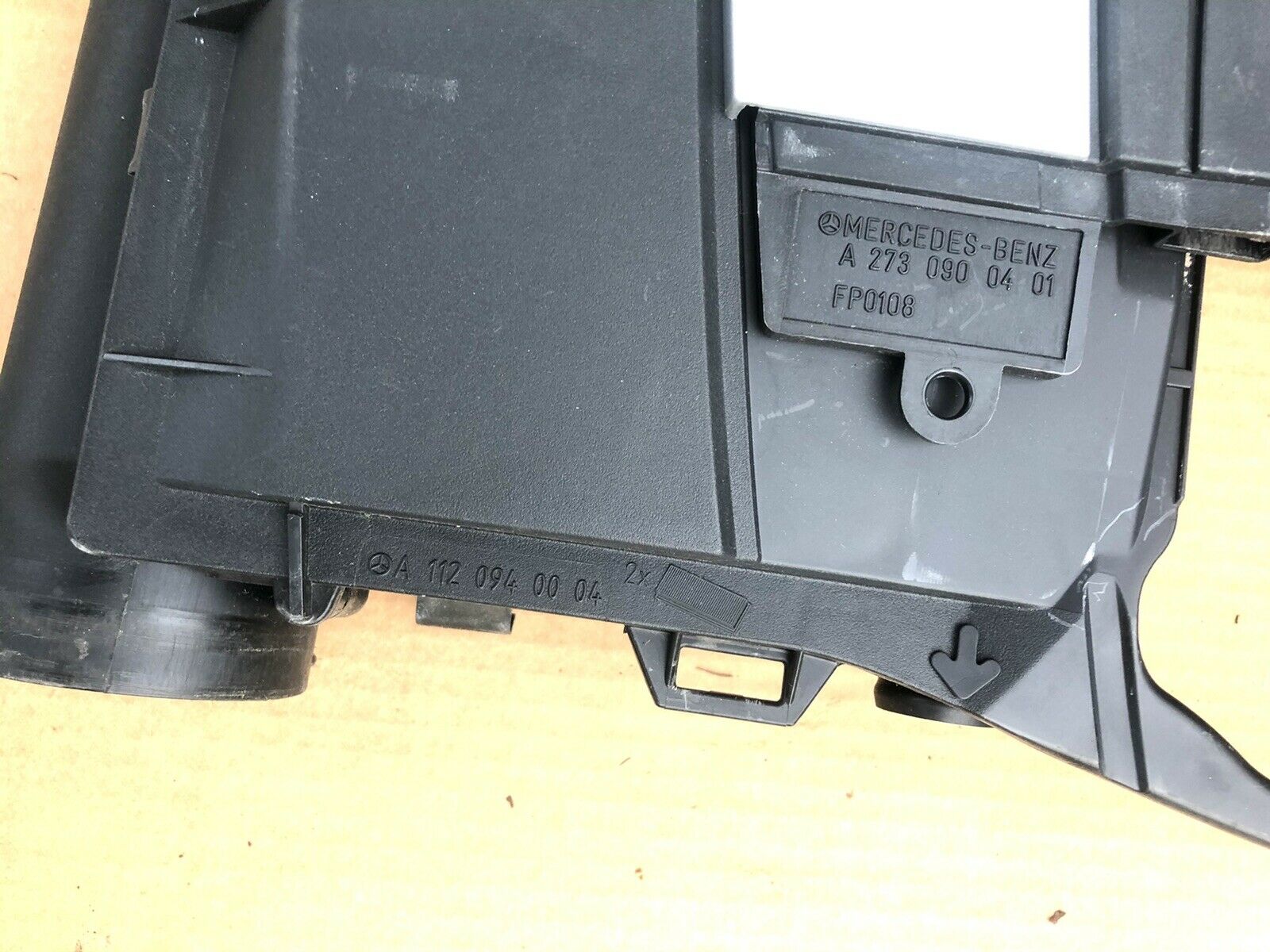 06-09 Mercedes R171 SLK350 Engine Intake Filter Air Box 2730900201 OEM