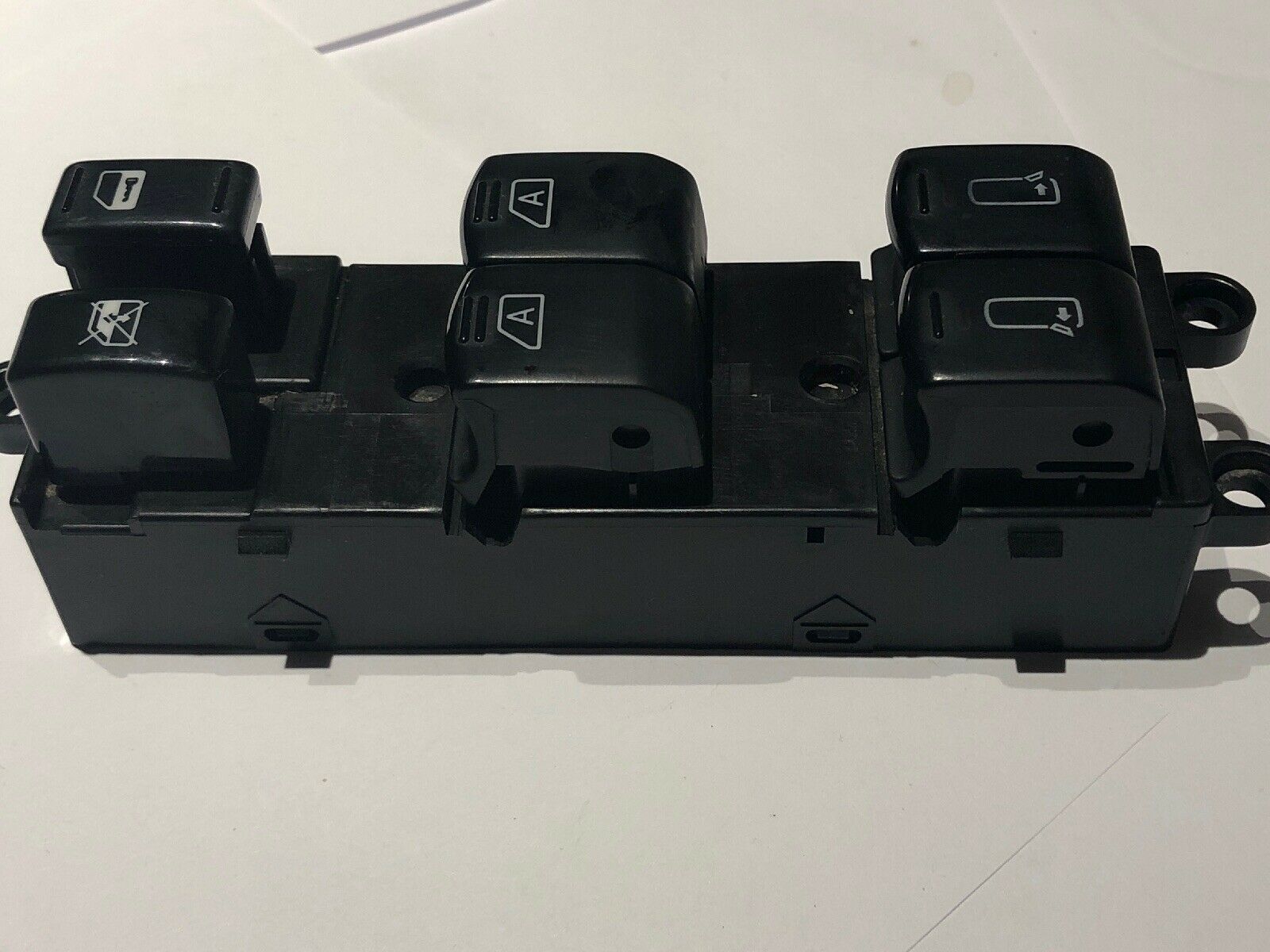 Driver Left Master Power Window Switch OEM – Nissan Quest 2004-2008