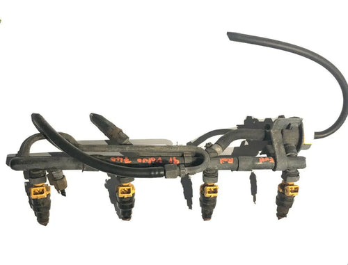 1991-1994 VOLVO 740 FUEL RAIL WITH 4-SETS OF INJECTORS & FUEL PRESSURE REGULATOR by Volvo