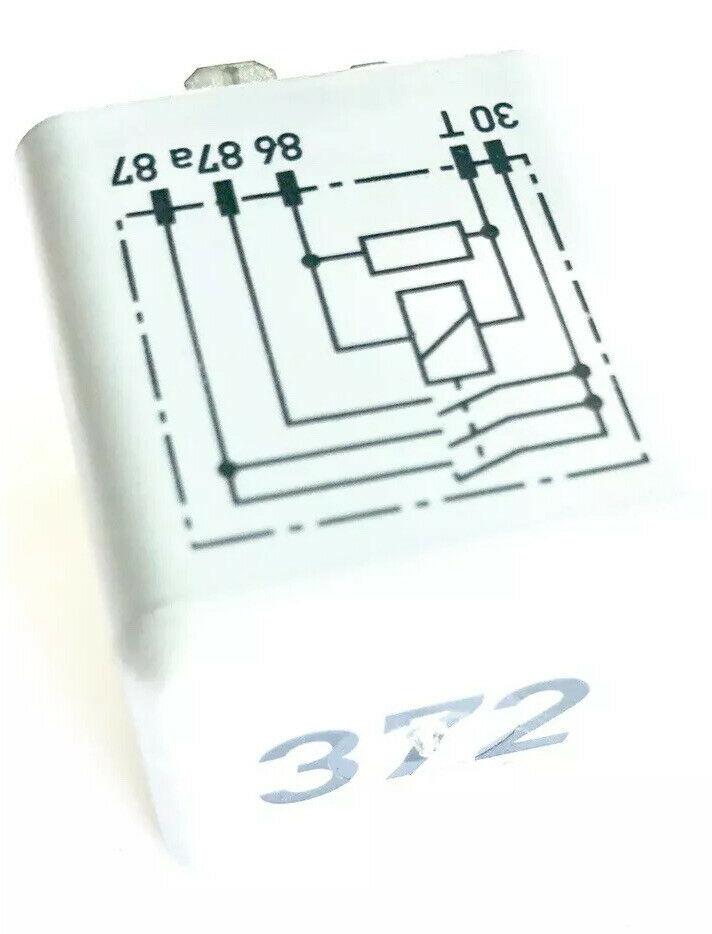 Fuel Pump Relay #372 For Audi A4 S4 A6 S6 A8 S8 Allroad VW Passat 4D0951253