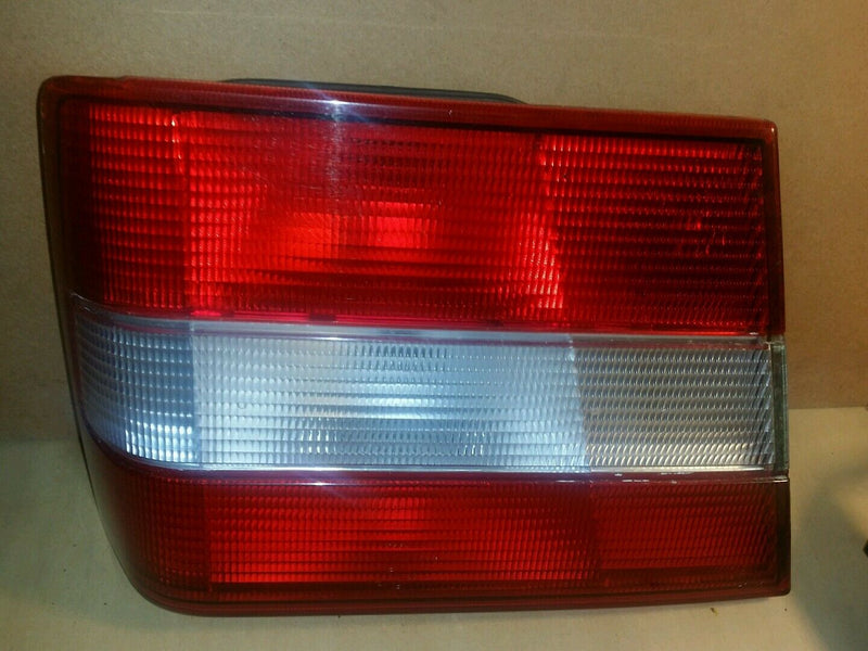 1991-1995 Volvo 940 960 sedan Left Driver Oem tail light 15 8H2 w/socket & bulbs