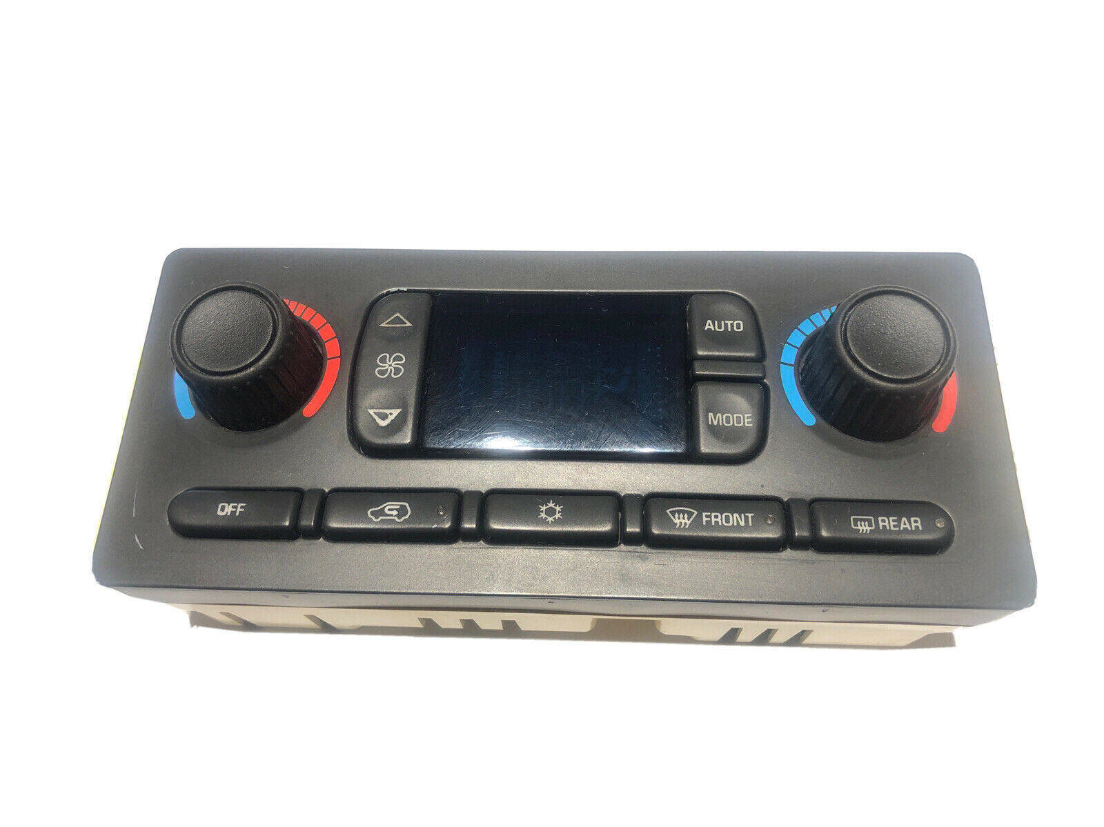 2002-2004 Chevy Trailblazer A/C Heater Climate Control P/N:15077479 OEM-USED