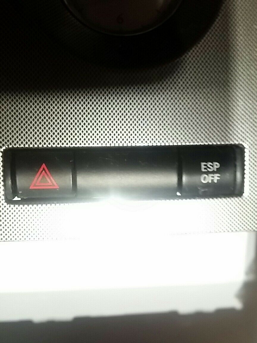 06-08 DODGE CHARGER AC CONTROL CLIMATE HEATER TEMPERATURE & BEZEL  55111870AI