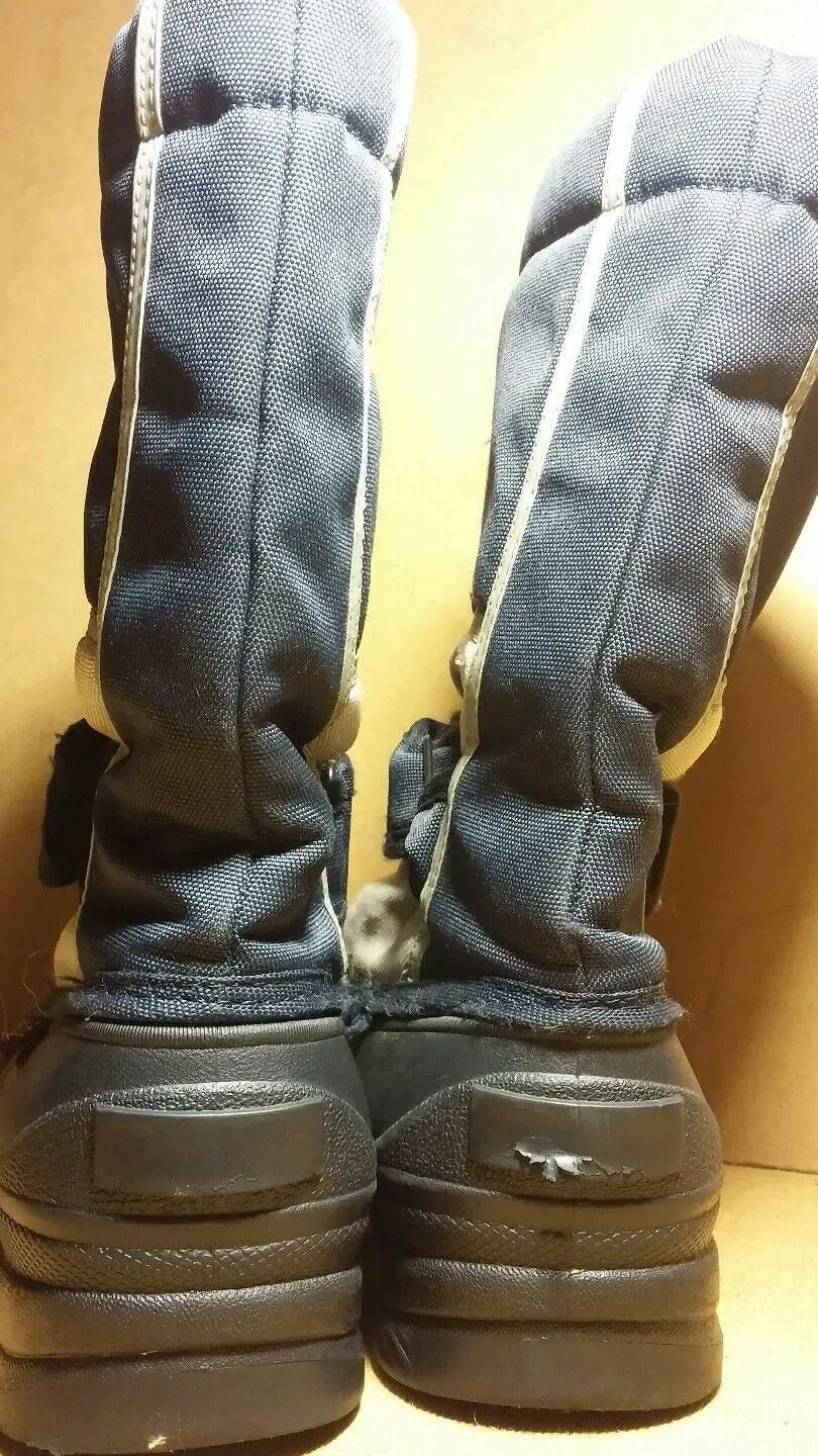 BOY SIZE 4 RUBBER/CANVAS WINNER SHOER NAVY BLUE & BEIGE MADE CANADA GOOD & CHEAP by MAPLE LEAF