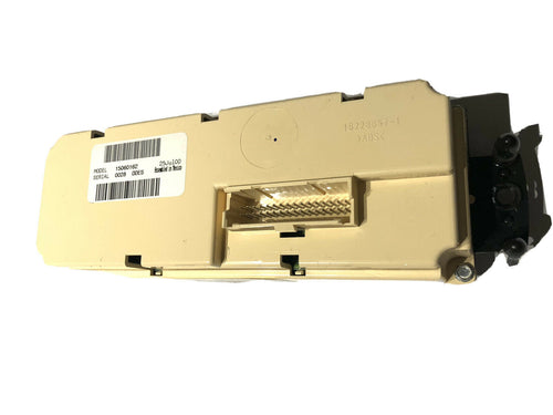 2000-2002 Yukon Tahoe Suburban auto climate heater ac control 15060162