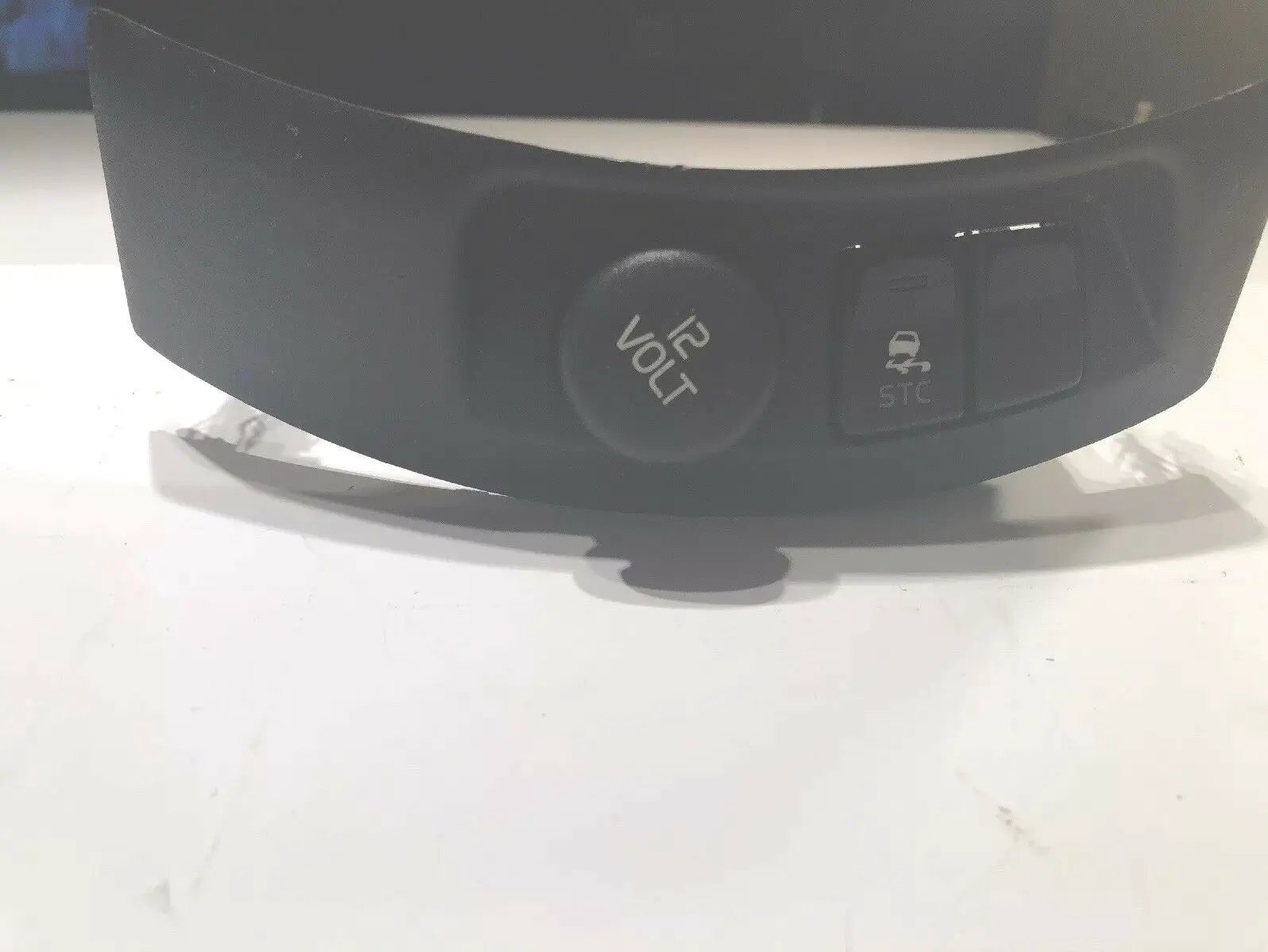 8685380 Volvo S40 V50 DSTC Traction Switch Button 12V Charging Power Socket OEM. by Volvo