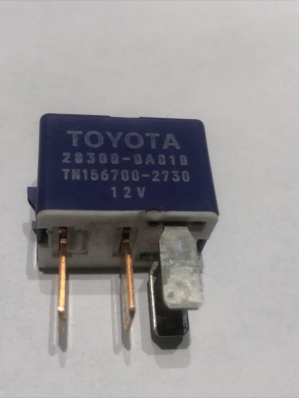 TOYOTA LEXUS AUTOMOTIVE RELAY 12V **MATCH PART NUMBER** 28300-0A010 by Toyota