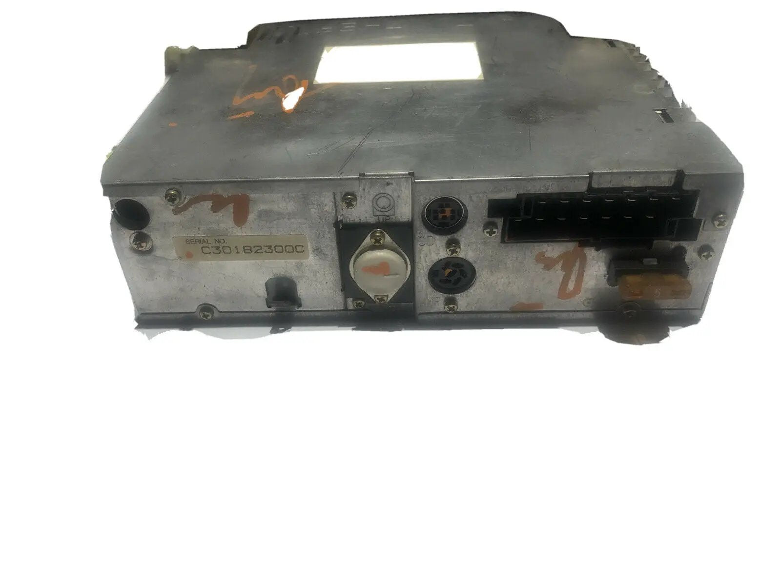 93 VOLVO 940 A/V Equipment 1398615 by VOLVO