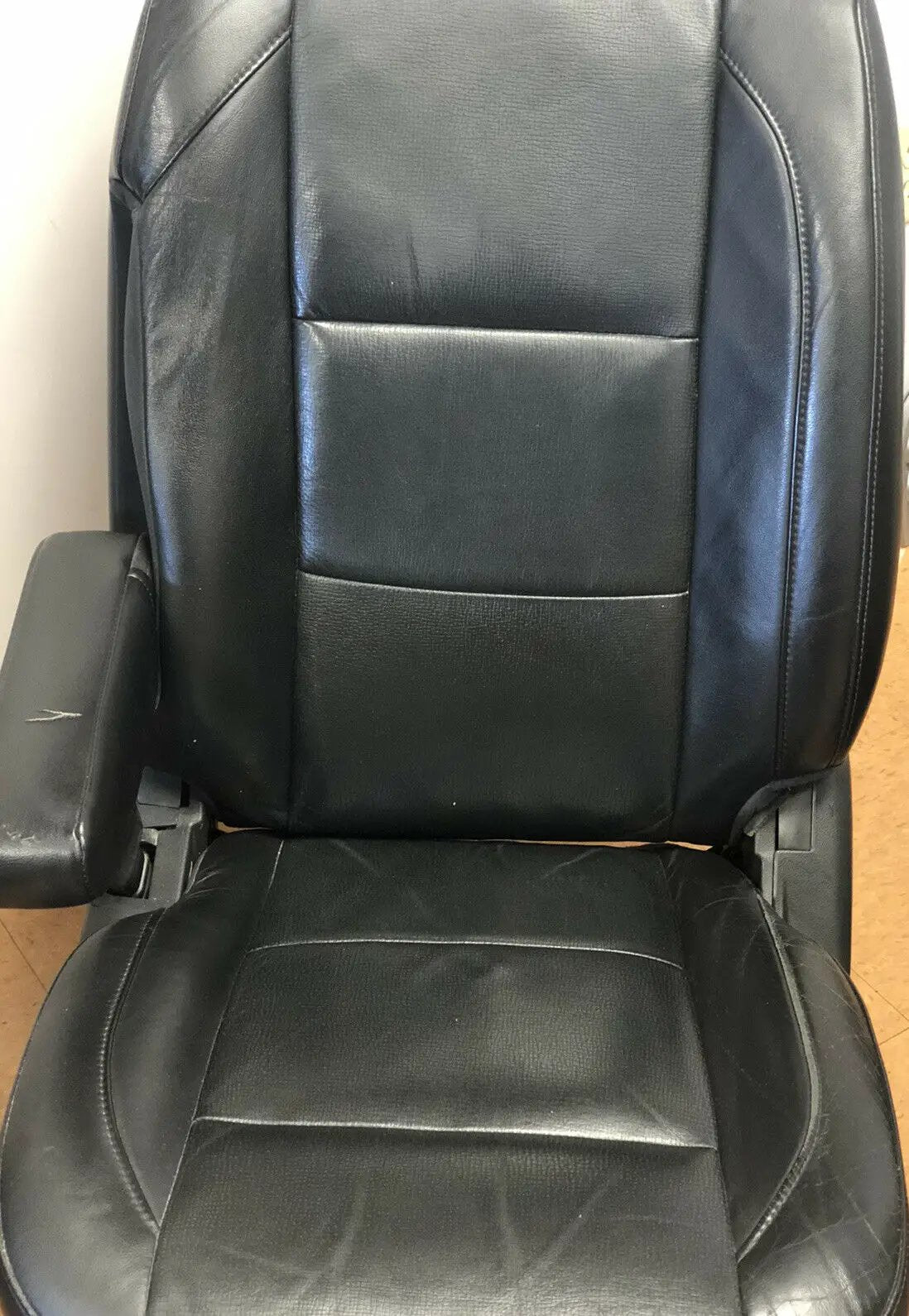 Black OEM Driver Front Seat Bucket Air Bag Leather Electric 08-11 ARMADA 1297725 by NISSAN